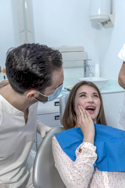 Best Emergency Dental Care for Broken or Chipped Teeth in Oak Brook, IL